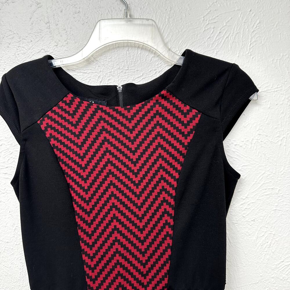 I.N. San Francisco Chevron Colorblock Skater Dress Juniors 5 Y2K Night Out Dress - Picture 3 of 9